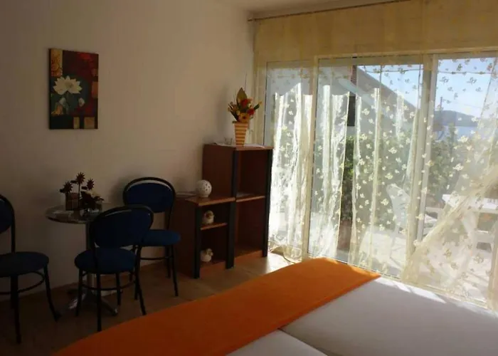 Appartement In With Balcony, Air Conditioning Wifi 4328-3