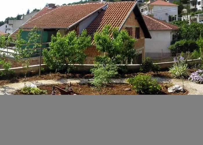 In With Balcony, Air Conditioning Wifi 4328-3 Appartement Trogir